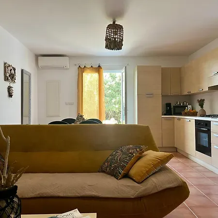 Les Oliviers Centuri-port