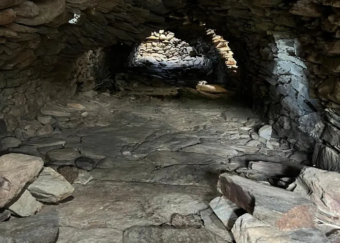 Les Oliviers Centuri-port *